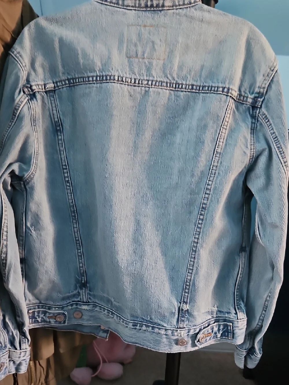 Light Blue Denim Jacket - Classic Men’s Jean Jacket - Picture 9 of 9